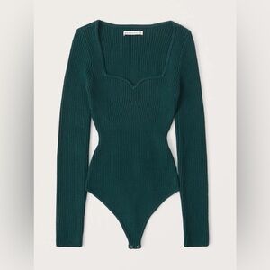 Abercrombie & Fitch Green Sweetheart Neck Ribbed Long Sleeve Top Bodysuit